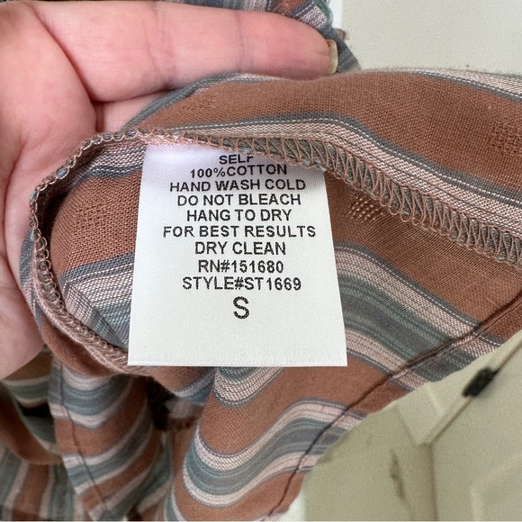 Anna Grace from Altar’d State Striped Brown and Green Cropped Tank Top SZ Small - Picture 9 of 9